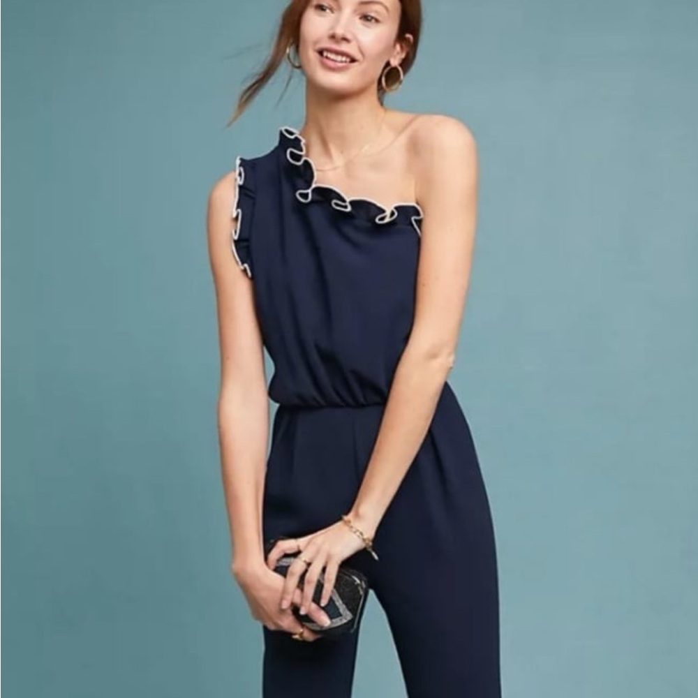 Monique Lhuillier WOMENS
RUFFLE ONE SHOULDER
JUMPSUIT IN BLUE